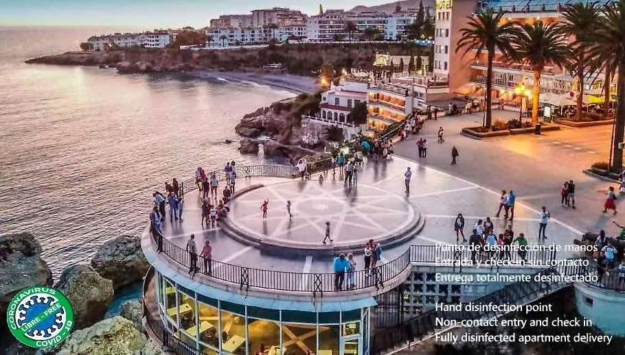 Estudio Nerja Luna Apartamento