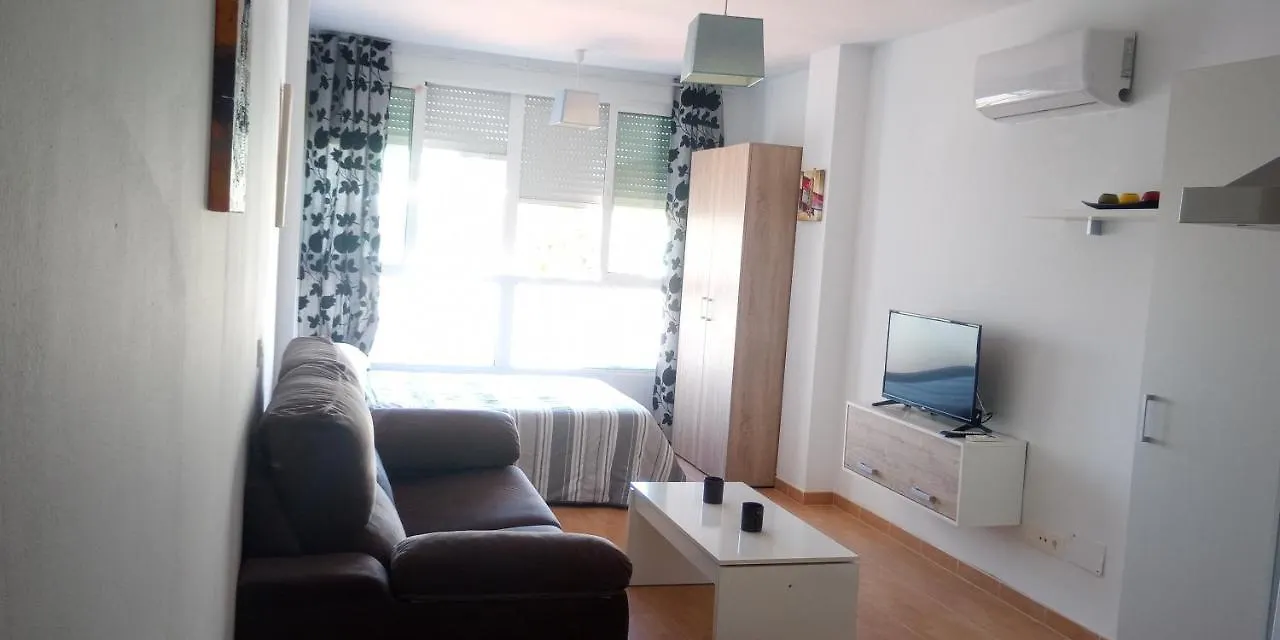 Estudio Nerja Luna Apartamento